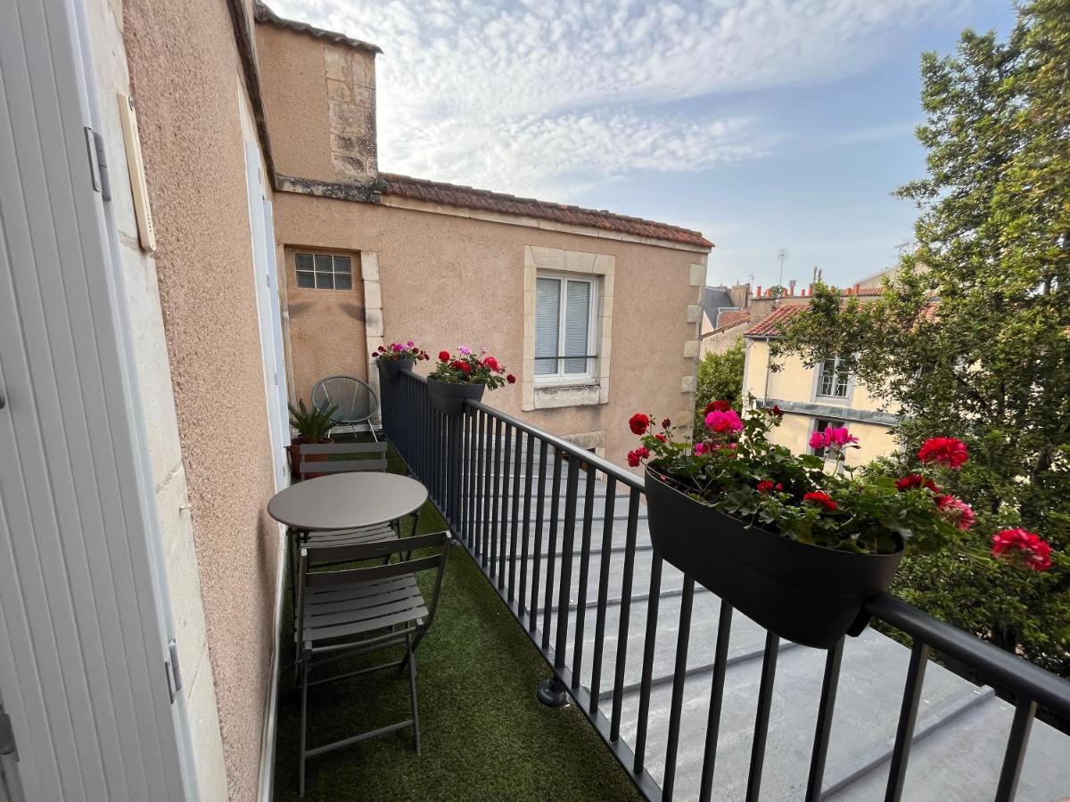 • Bel Appartement - Centre Historique De 푸아티에 외부 사진